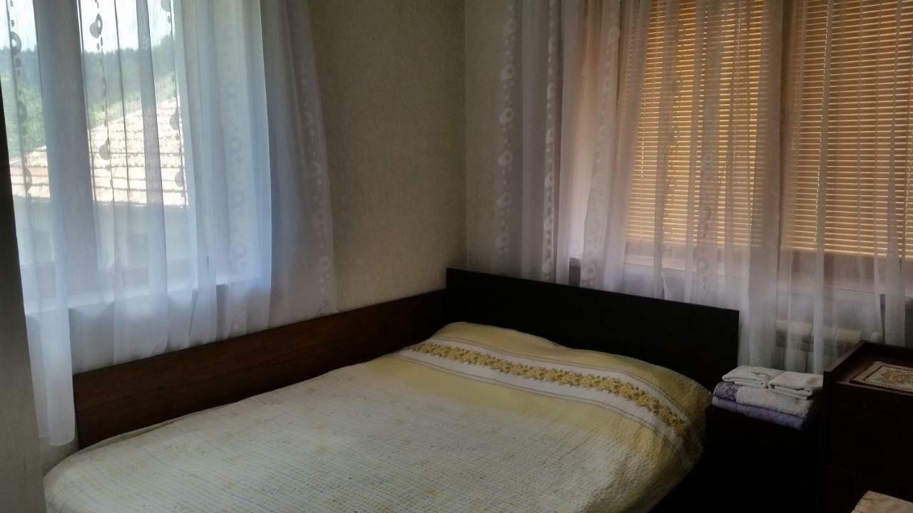 Guest House Denitsa Trigrad Esterno foto