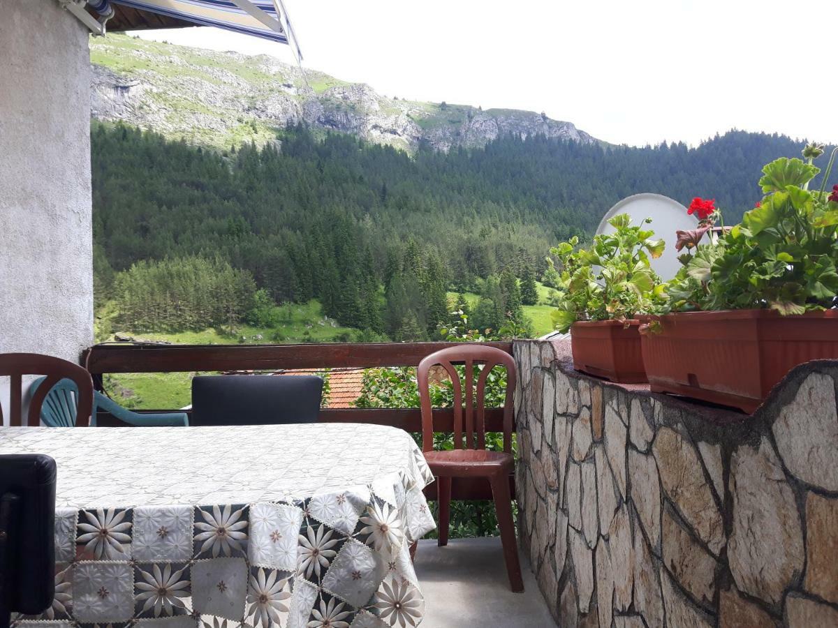 Guest House Denitsa Trigrad Esterno foto